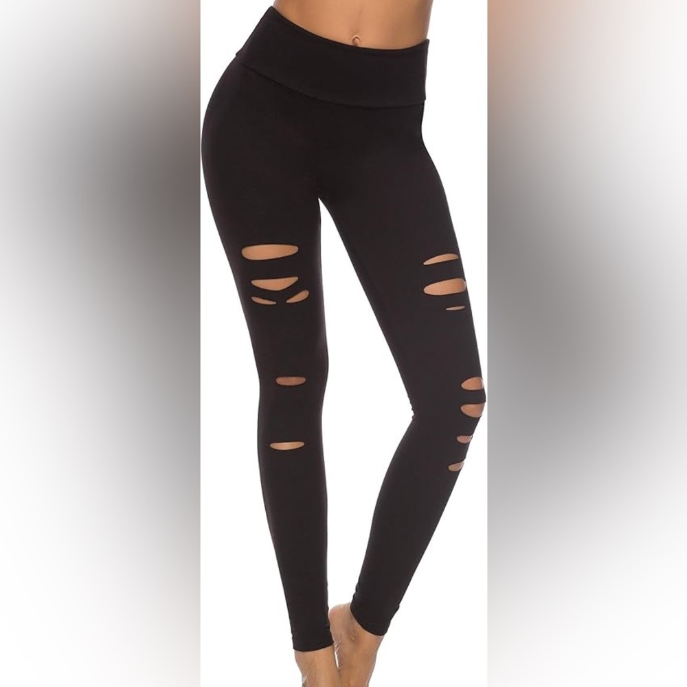 Destroyed stretch leggings